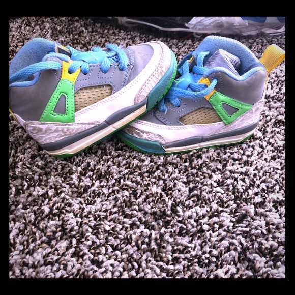 Toddler Jordan - Picture 1 of 3